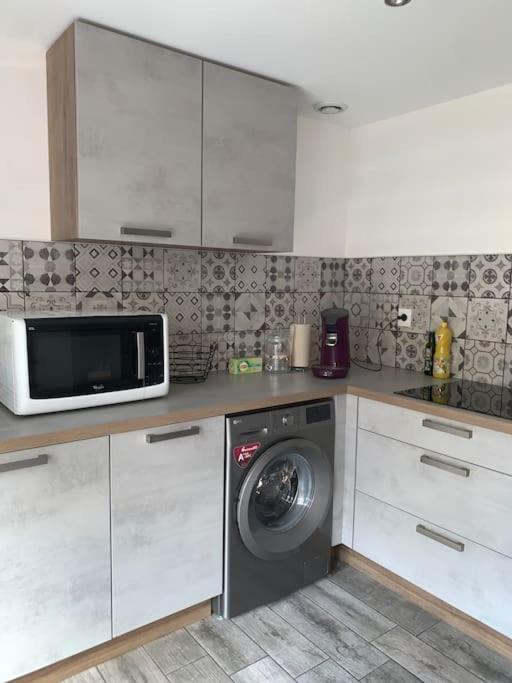 Maison Familiale Centre Dijon Βίλα Εξωτερικό φωτογραφία