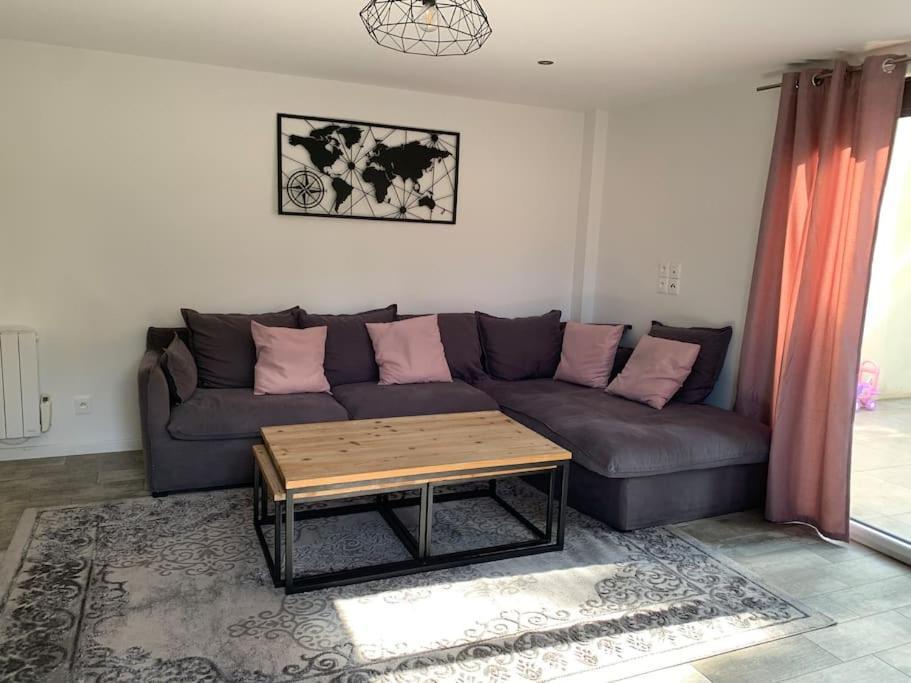 Maison Familiale Centre Dijon Βίλα Εξωτερικό φωτογραφία