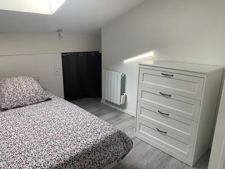 Maison Familiale Centre Dijon Βίλα Εξωτερικό φωτογραφία